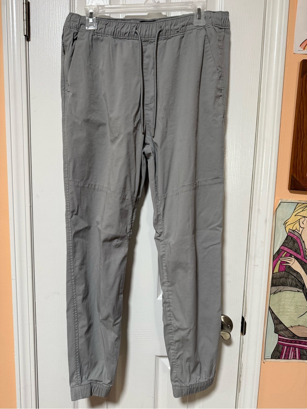 Hollister Men's Gray Elastic-Waist Jogger Pants